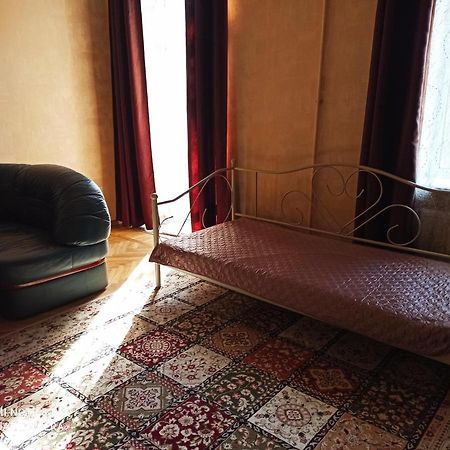 Comfort Near Opera Theater Odessa Buitenkant foto