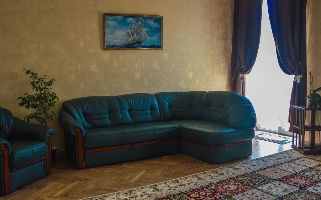 Comfort Near Opera Theater Odessa Buitenkant foto